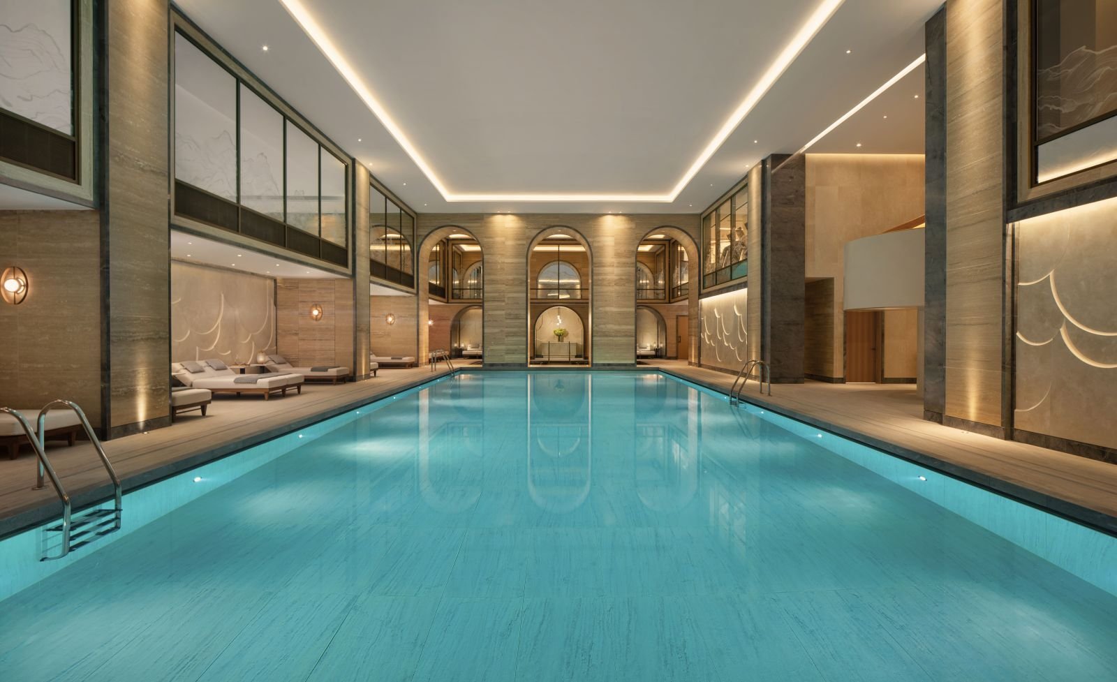 Raffles London_Pool_DSC
